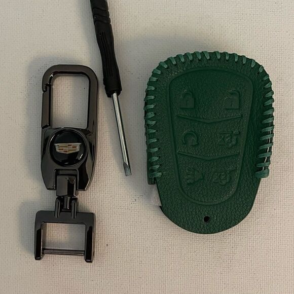 Cadillac Key Fob Keychain & Fob Case Cover in Green Leather NWT - Picture 3 of 7